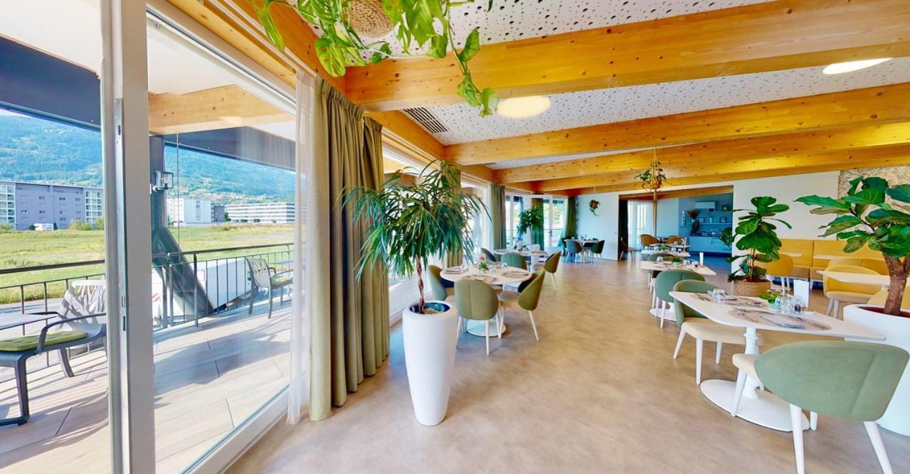 Alp Art Hotel Monthey Collombey-Muraz Exterior photo